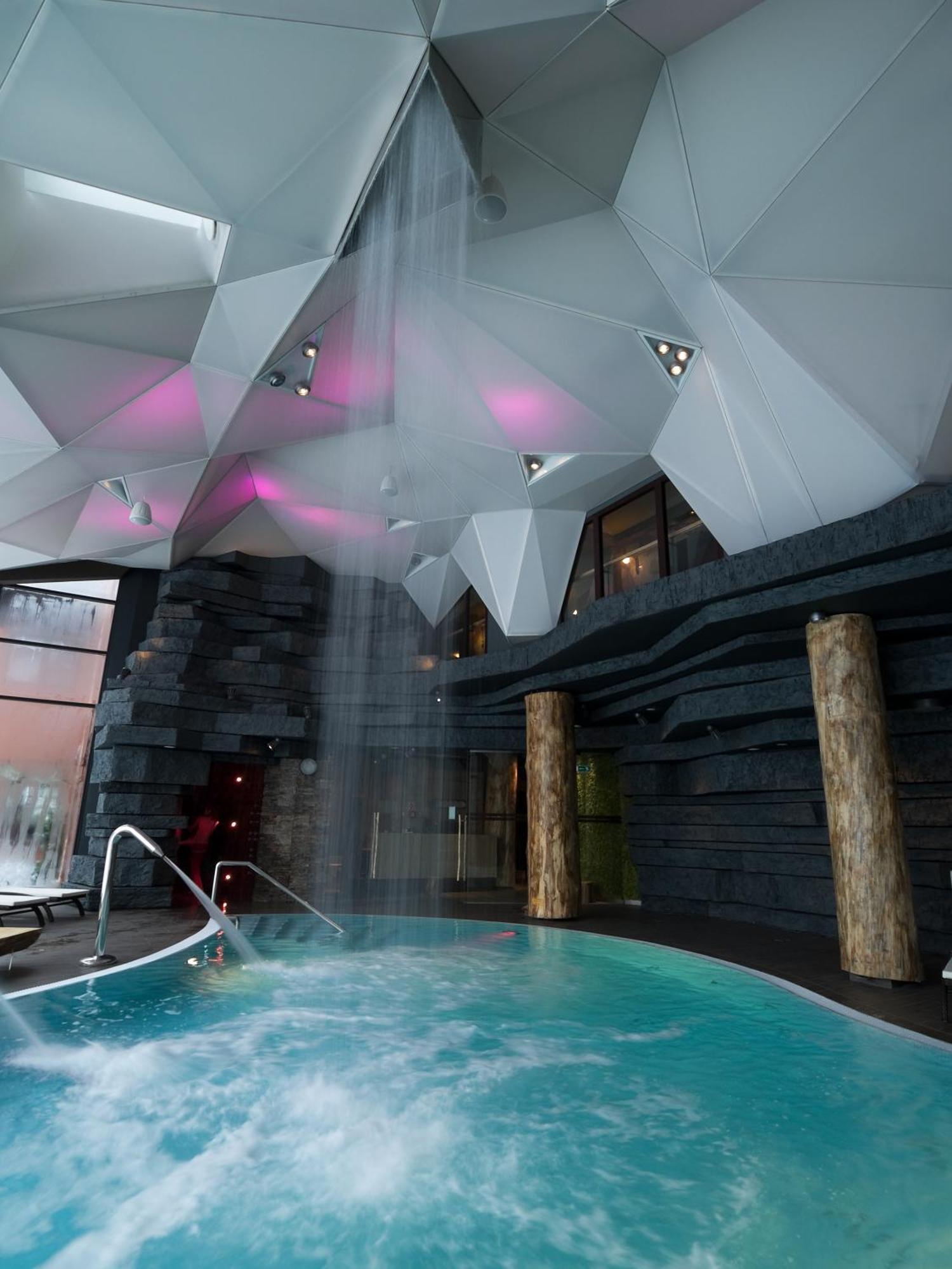 Hotel Żubrówka Spa&Wellness Białowieża Exterior foto