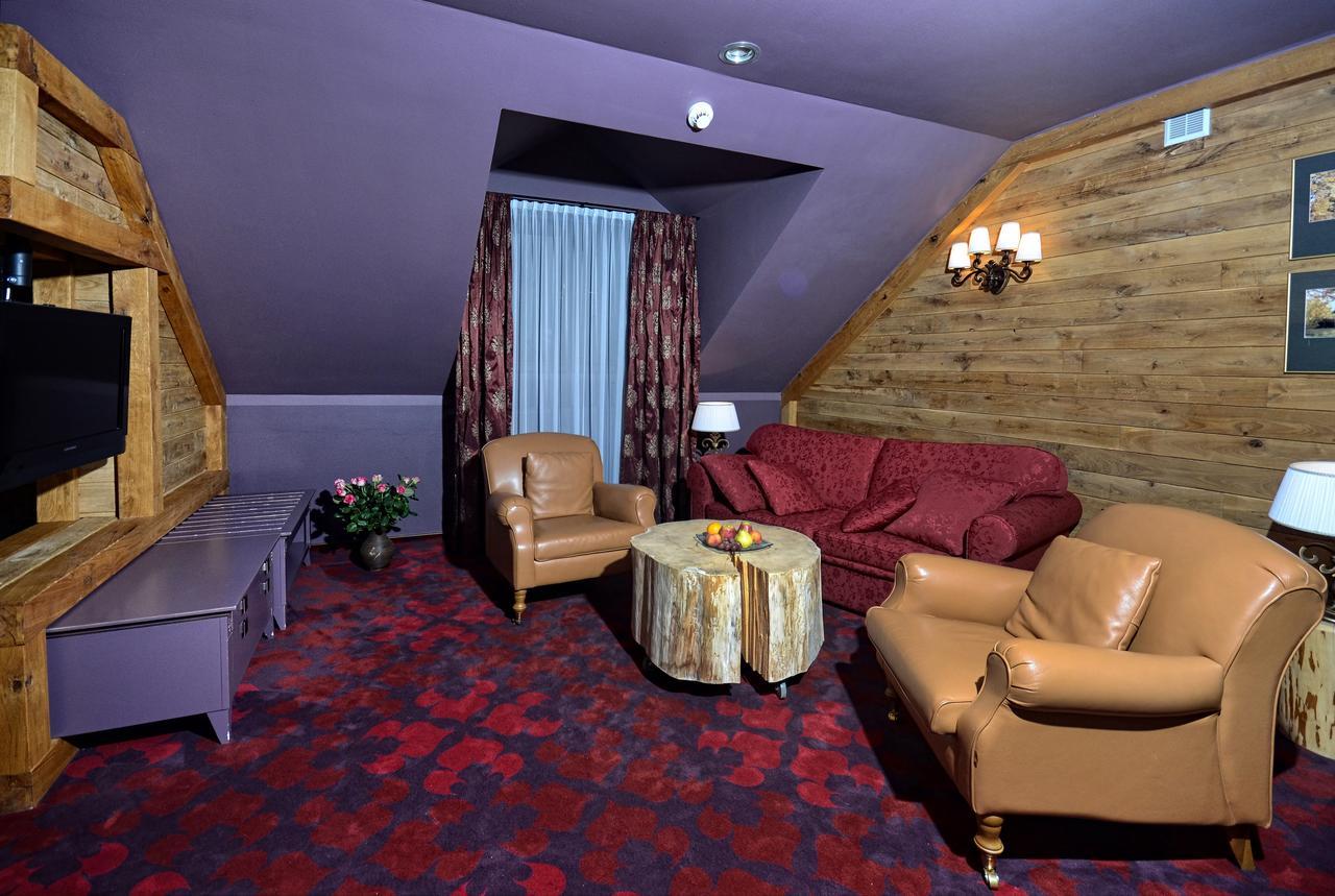 Hotel Żubrówka Spa&Wellness Białowieża Exterior foto